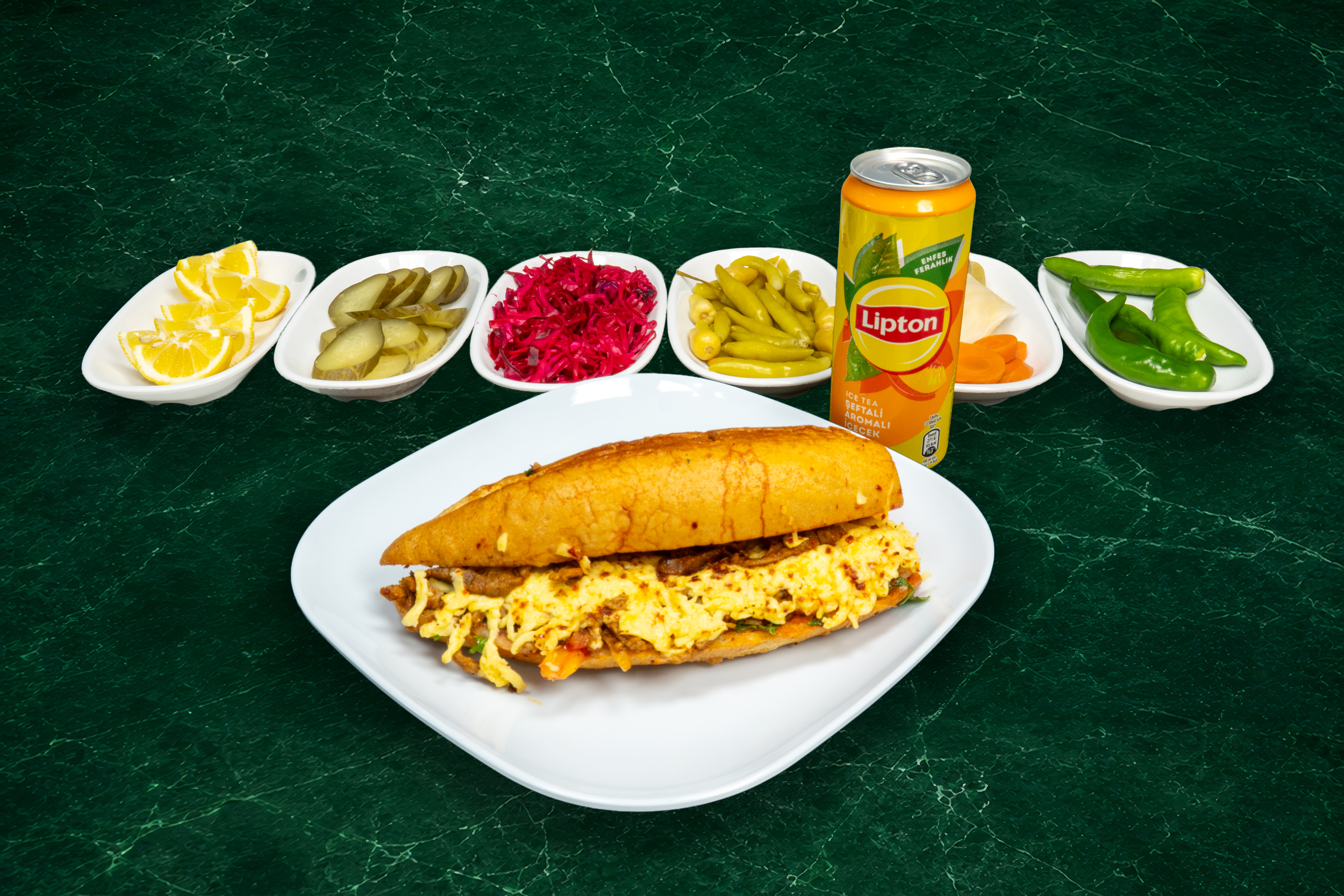 Kaşar Peynirli Somun Ekmek Arası Et Tantuni